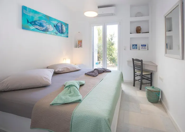 Ione Villa Mikrí Vígla